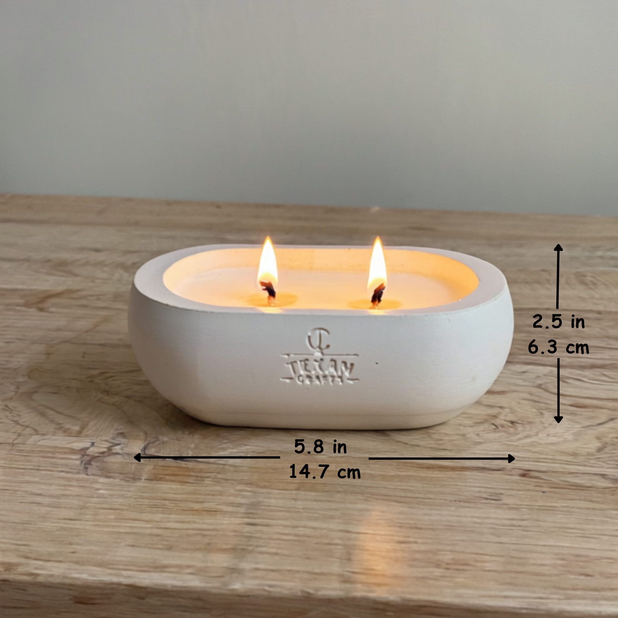 Coconut and Santal scented Soy Candle | Alma Collection
