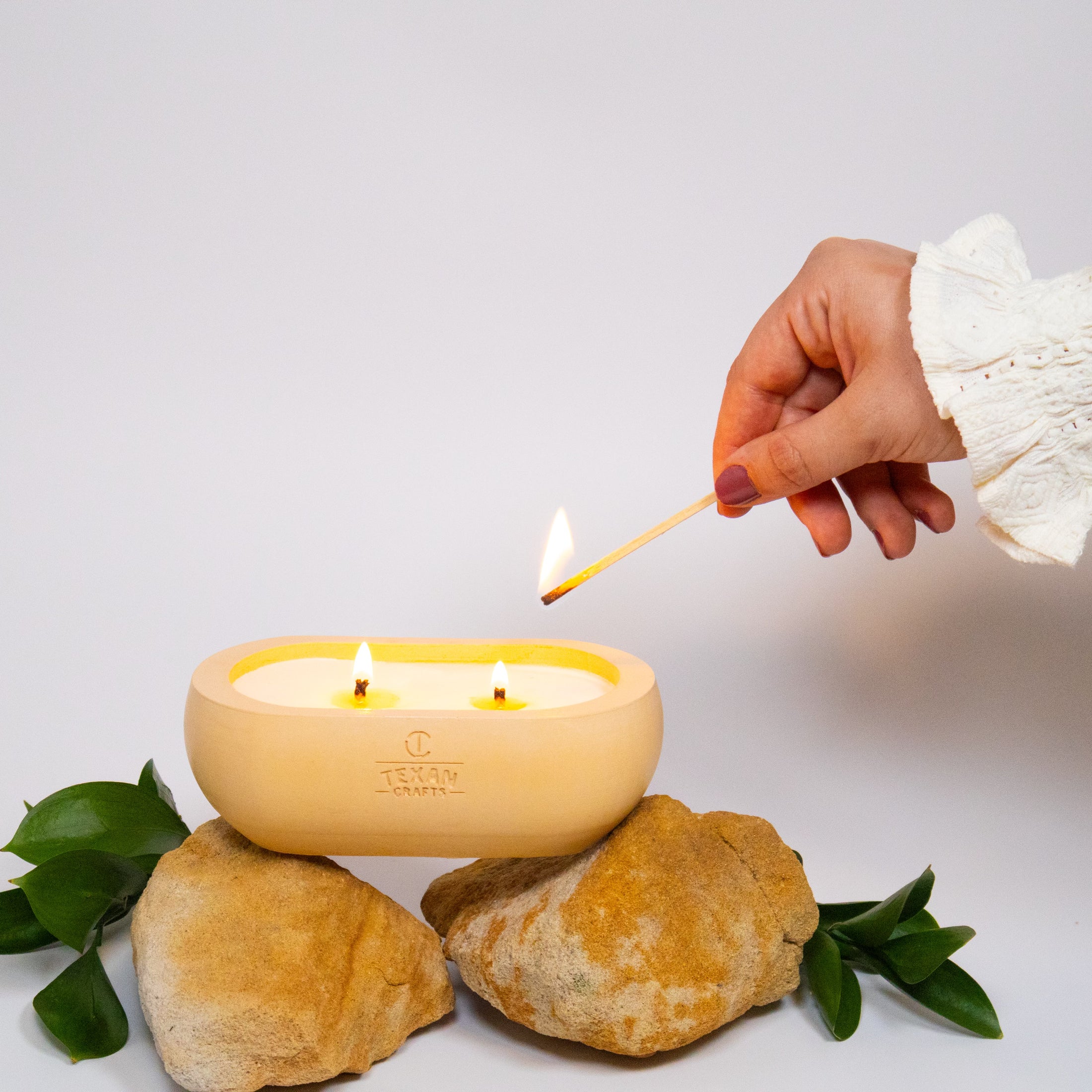 Baked Banana Bread scented Soy Candle | Alma Collection